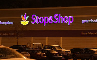 Local 400 Stands in Solidarity with Striking Stop & Shop Workers